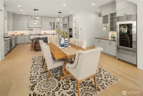 $4,680,000 | 11688 Northeast 33rd Street, Bellevue, WA 98005