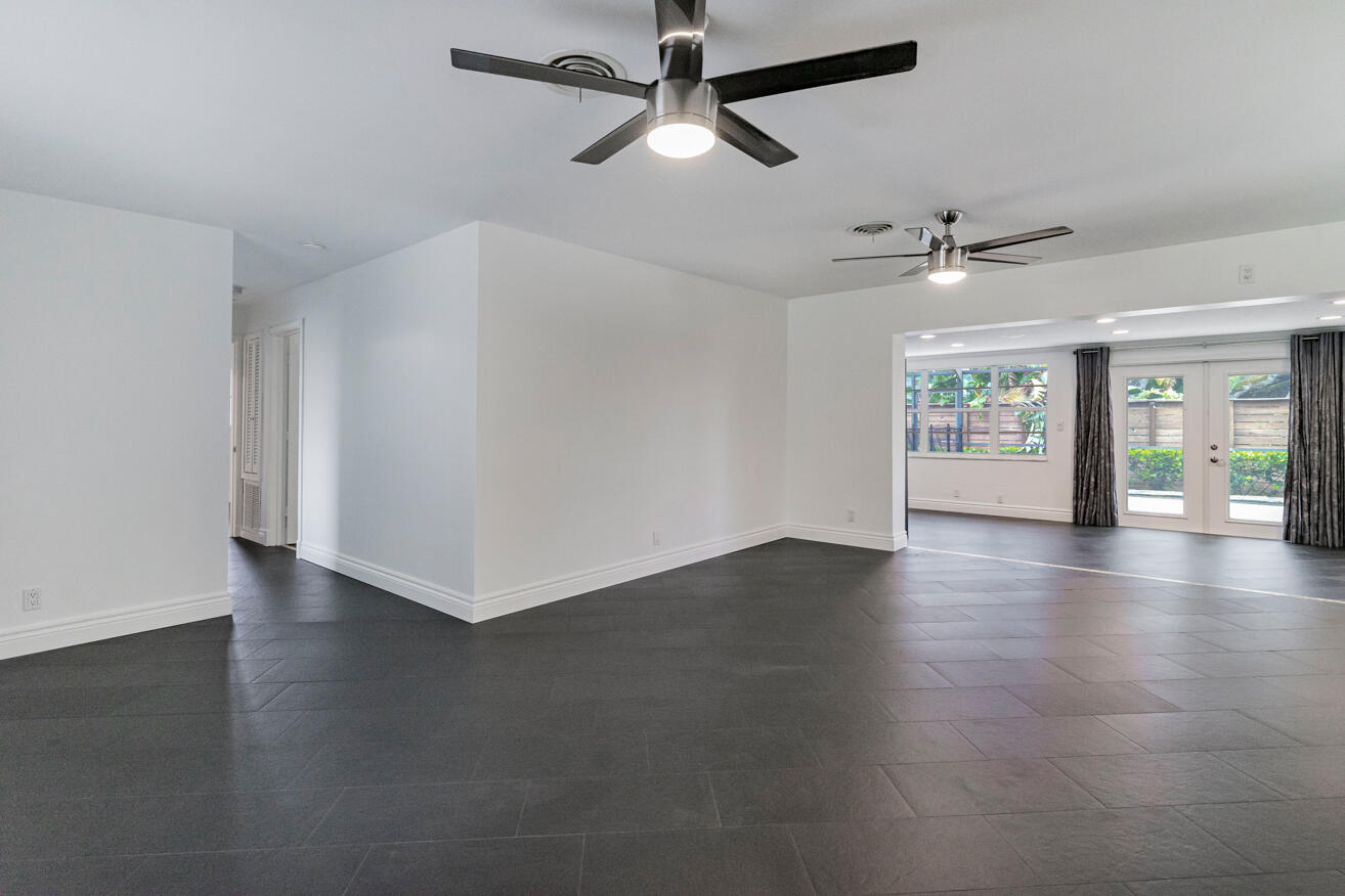 276 Southwest 7th Avenue Boca Raton, FL 33486 - Photo 12 of 44 12