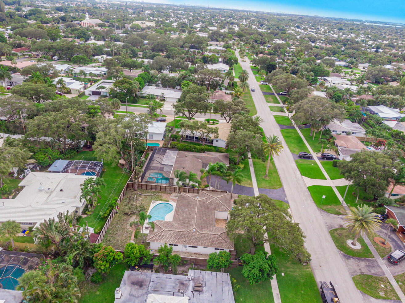 276 Southwest 7th Avenue Boca Raton, FL 33486 - Photo 6 of 44 06