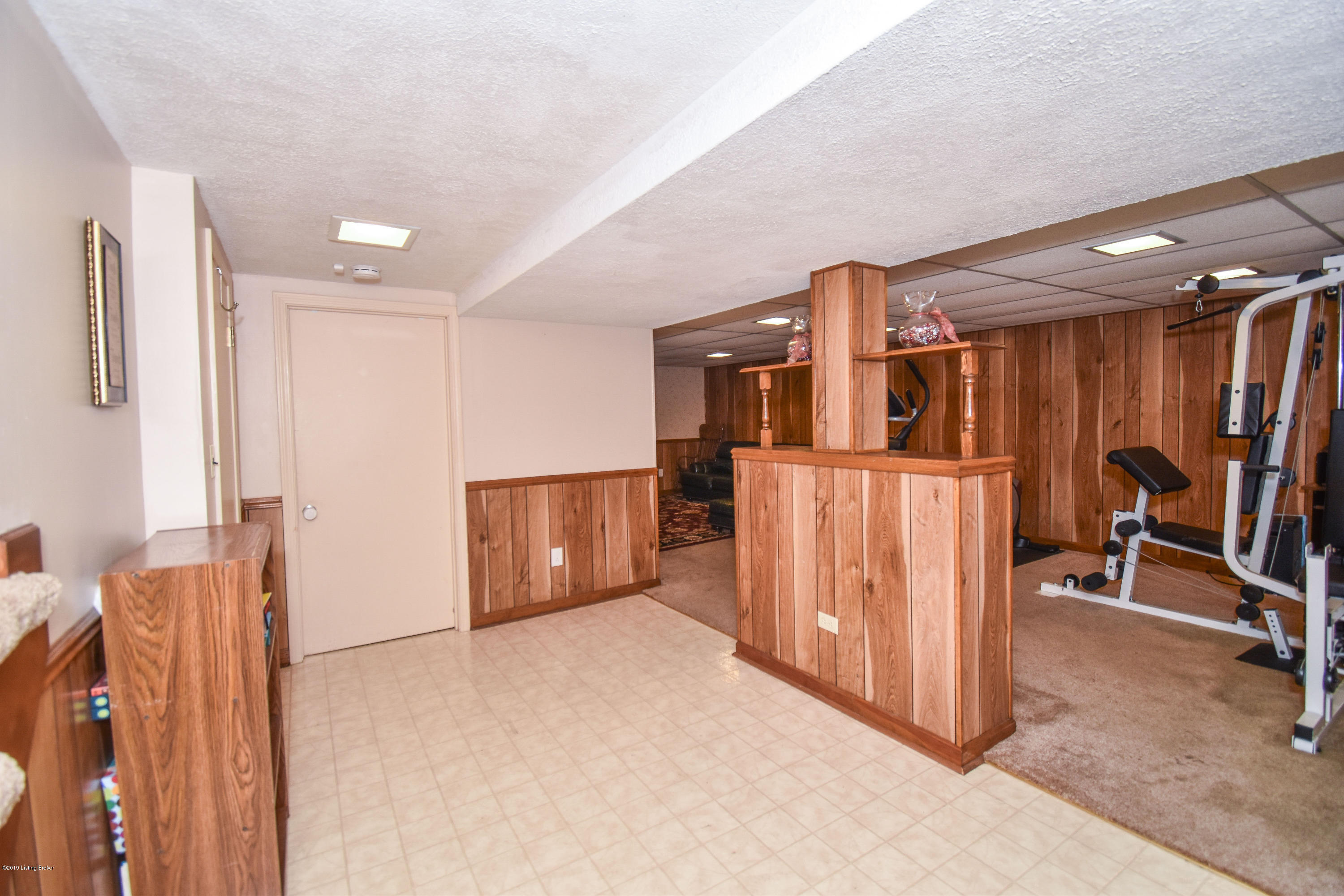 7703 Terry Road Louisville, KY 40258 - Photo 30 of 66 DSC_0082