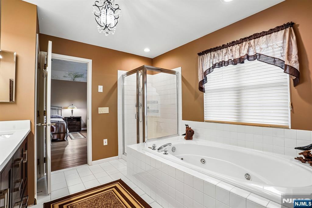 16 Langdale Road Wayne, NJ 07470 - Photo 20 of 29 Gallery Image 20