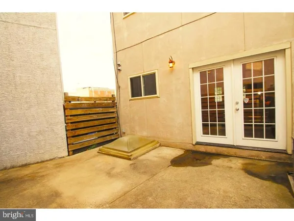 $3,400 | 1224 Germantown Avenue, Philadelphia, PA 19122