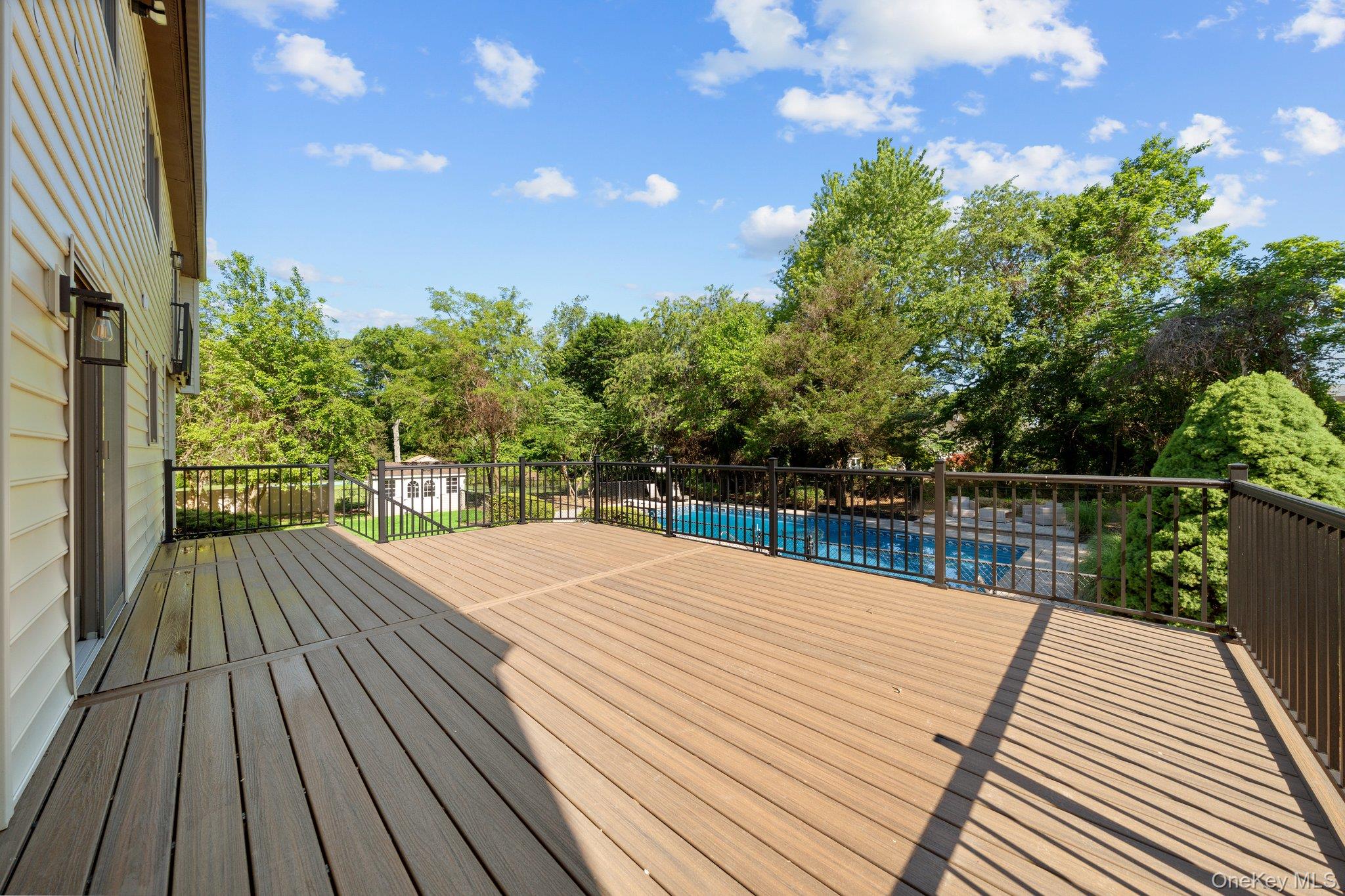 3 Indian Valley Road Poquott, NY 11733 - Photo 4 of 44