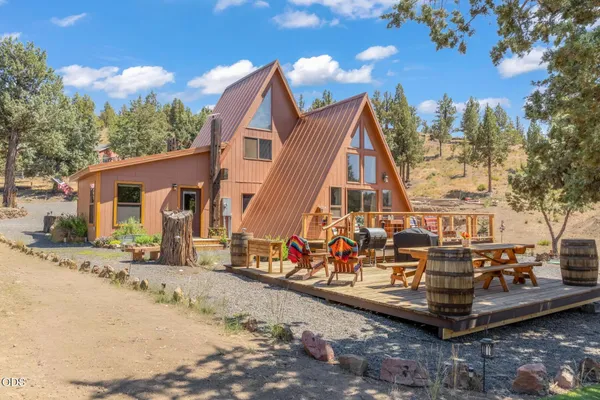 $649,900 | 16493 Southwest Folley Waters Drive, Terrebonne, OR 97760