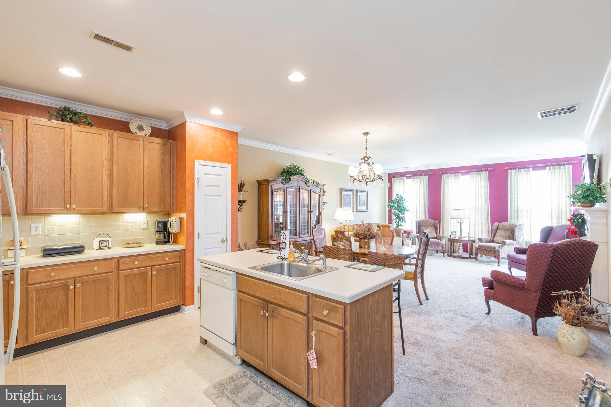 1652 Boxwood Road Garnet Valley, PA 19060 - Photo 7 of 34 Gallery Image 7