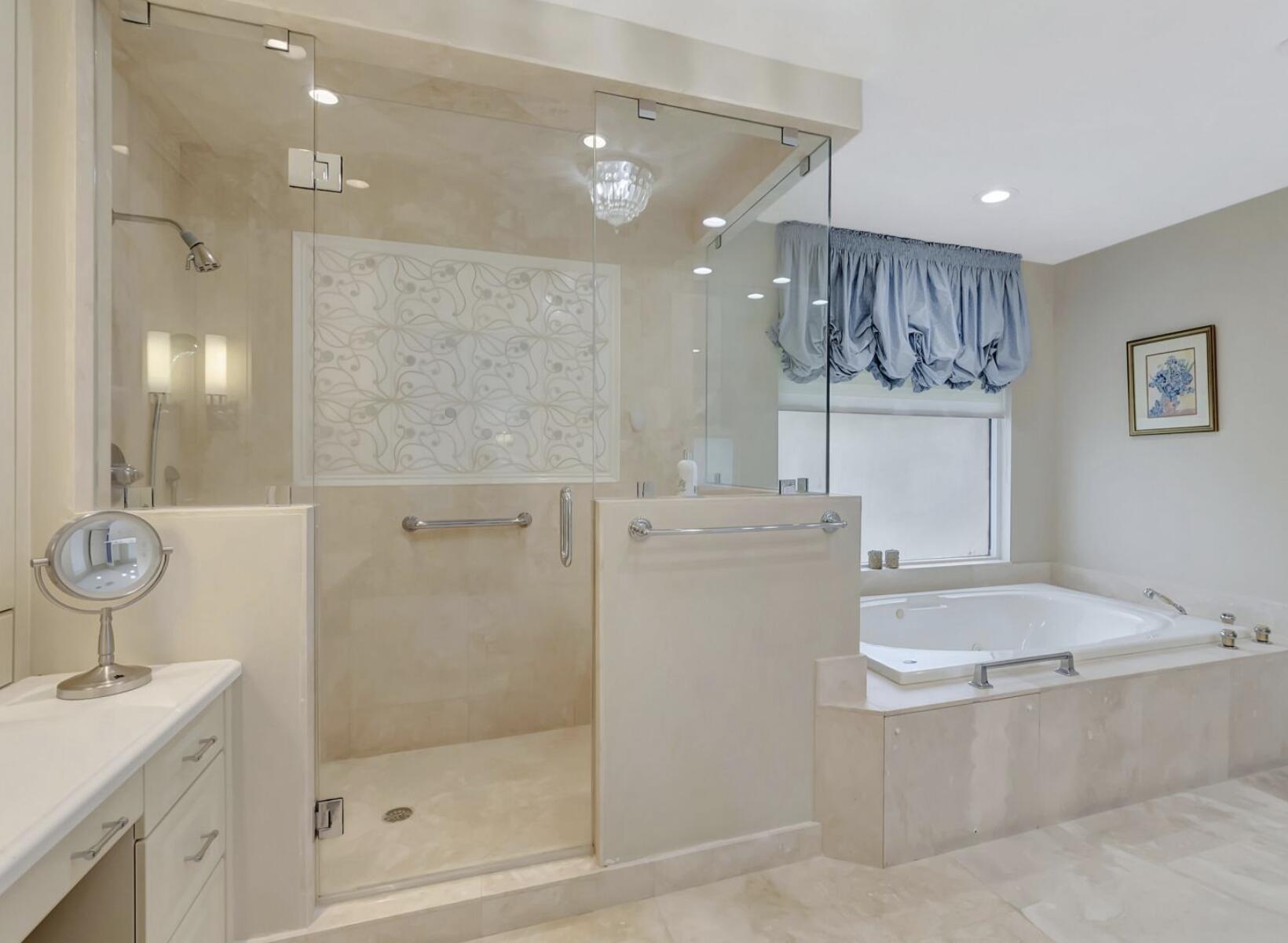 19719 Oakbrook Circle Boca Raton, FL 33434 - Photo 14 of 28 Primary Bath 1