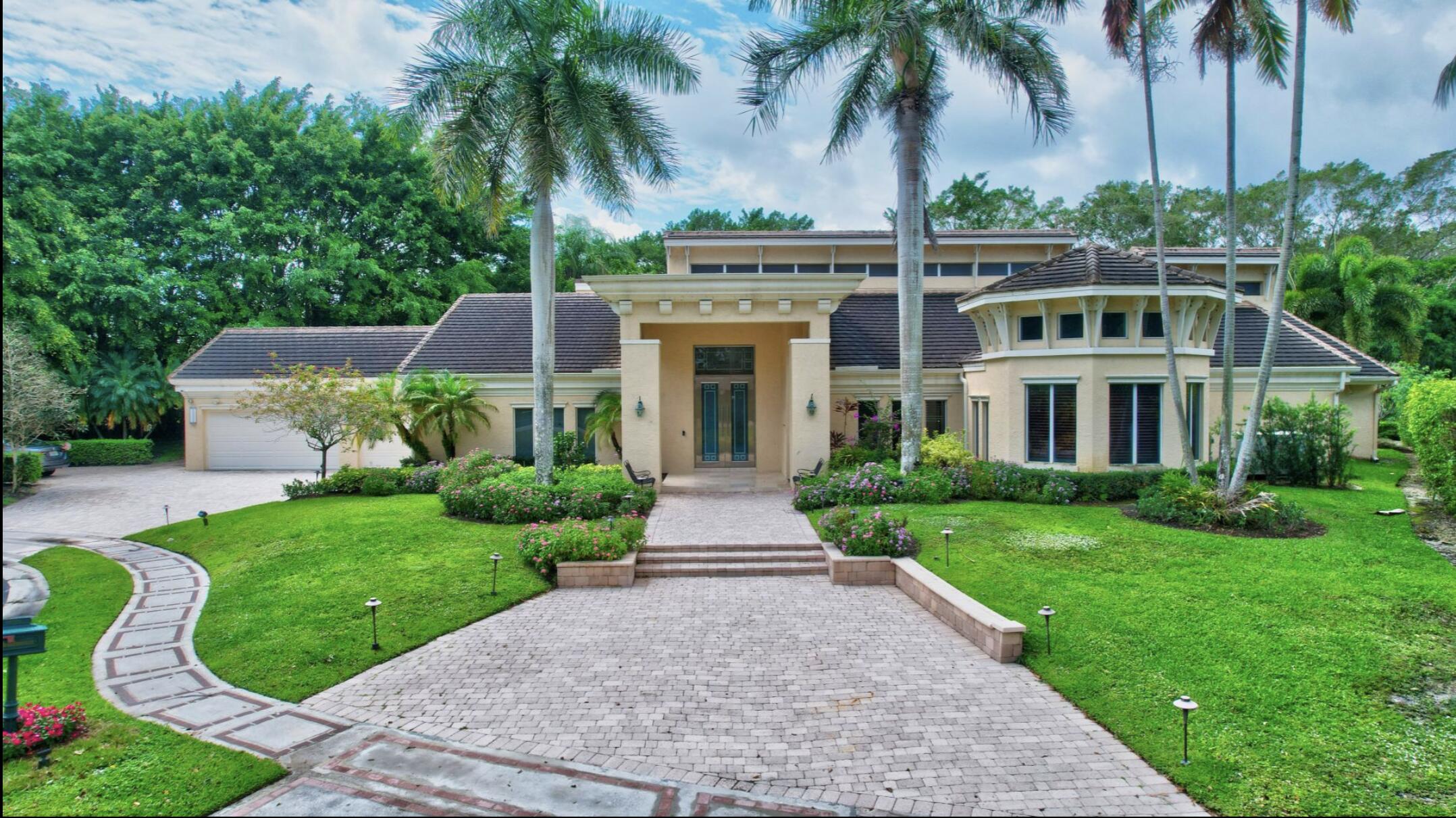 19719 Oakbrook Circle Boca Raton, FL 33434 - Photo 18 of 28 Exterior