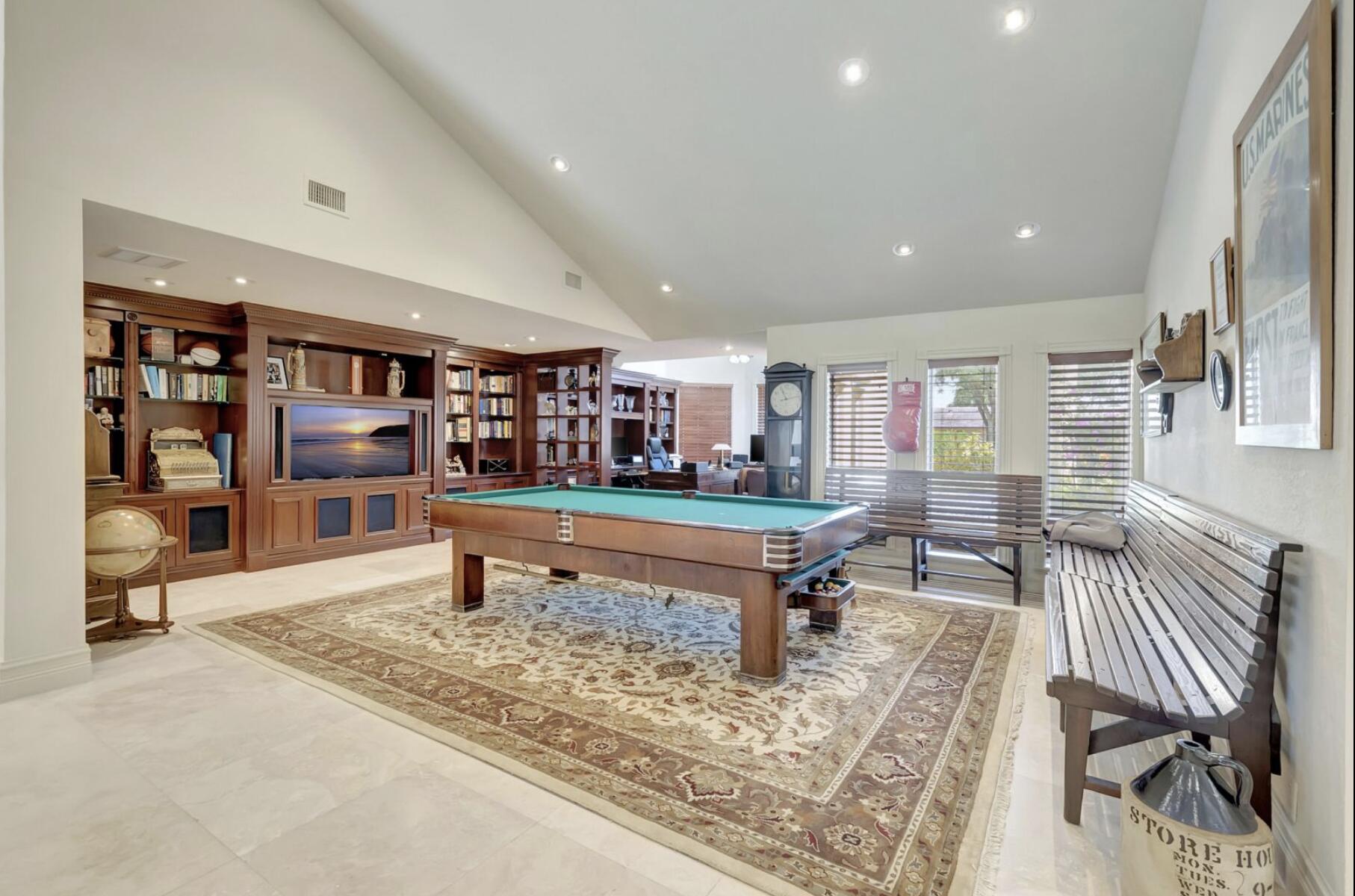 19719 Oakbrook Circle Boca Raton, FL 33434 - Photo 9 of 28 Game Room