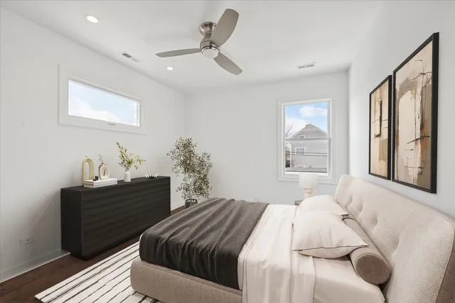 $949,000 | 4036 North Parkside Avenue, Chicago, IL 60634