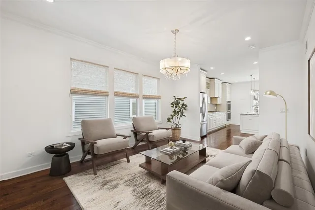 $949,000 | 4036 North Parkside Avenue, Chicago, IL 60634