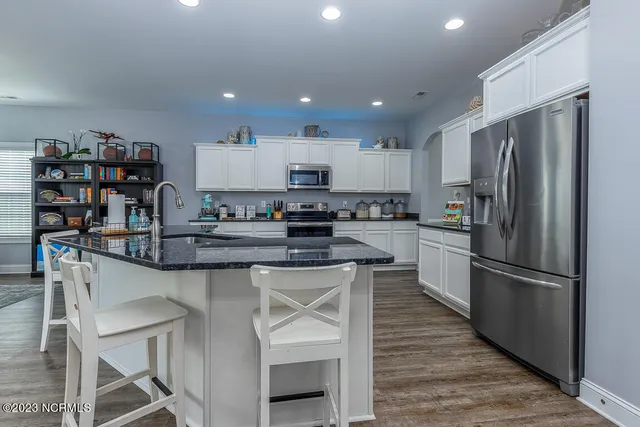 $2,500 | 1134 Amberjack Court, New Bern, NC 28562