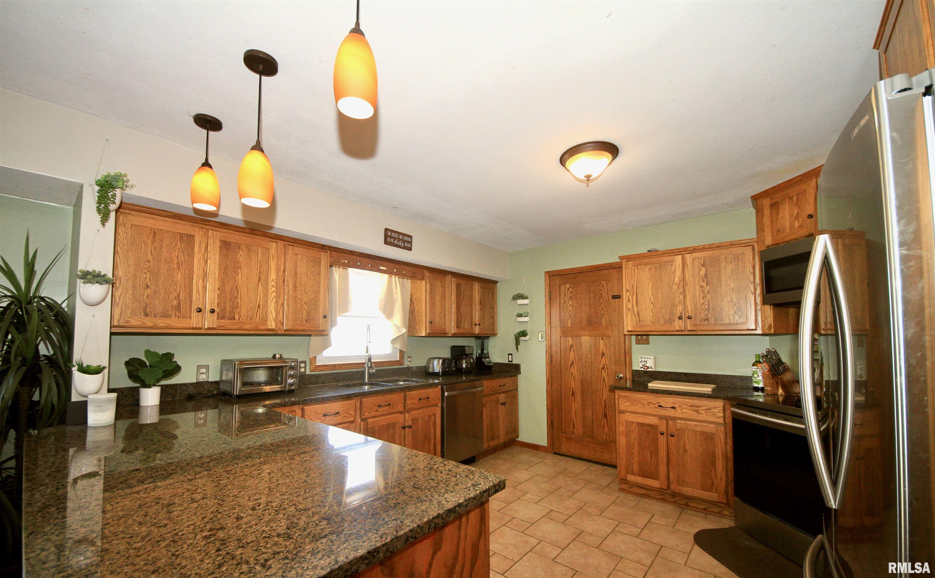 592 Swan Pond Road Jacob, IL 62950 - Photo 8 of 54