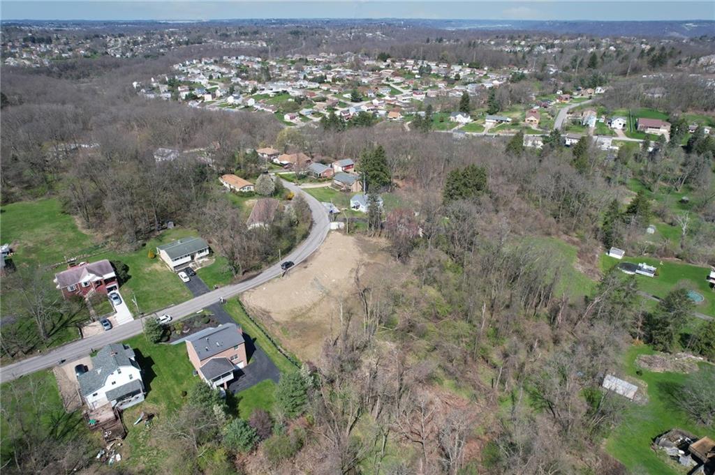 76 Midway Drive McKees Rocks, PA 15136 - Photo 21 of 28 an aerial view of multiple house