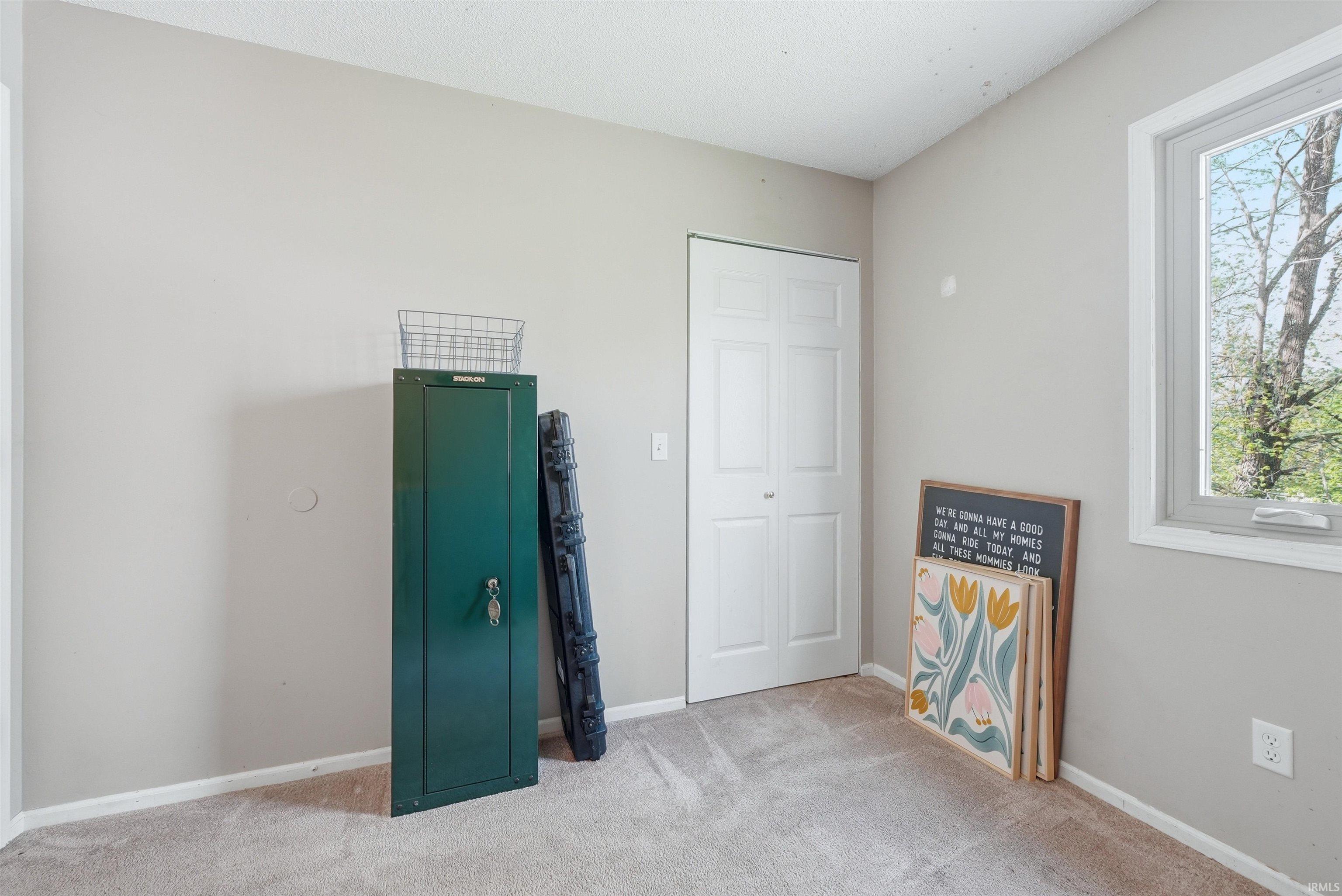 6515 Owl Tree Place Fort Wayne, IN 46825 - Photo 17 of 33