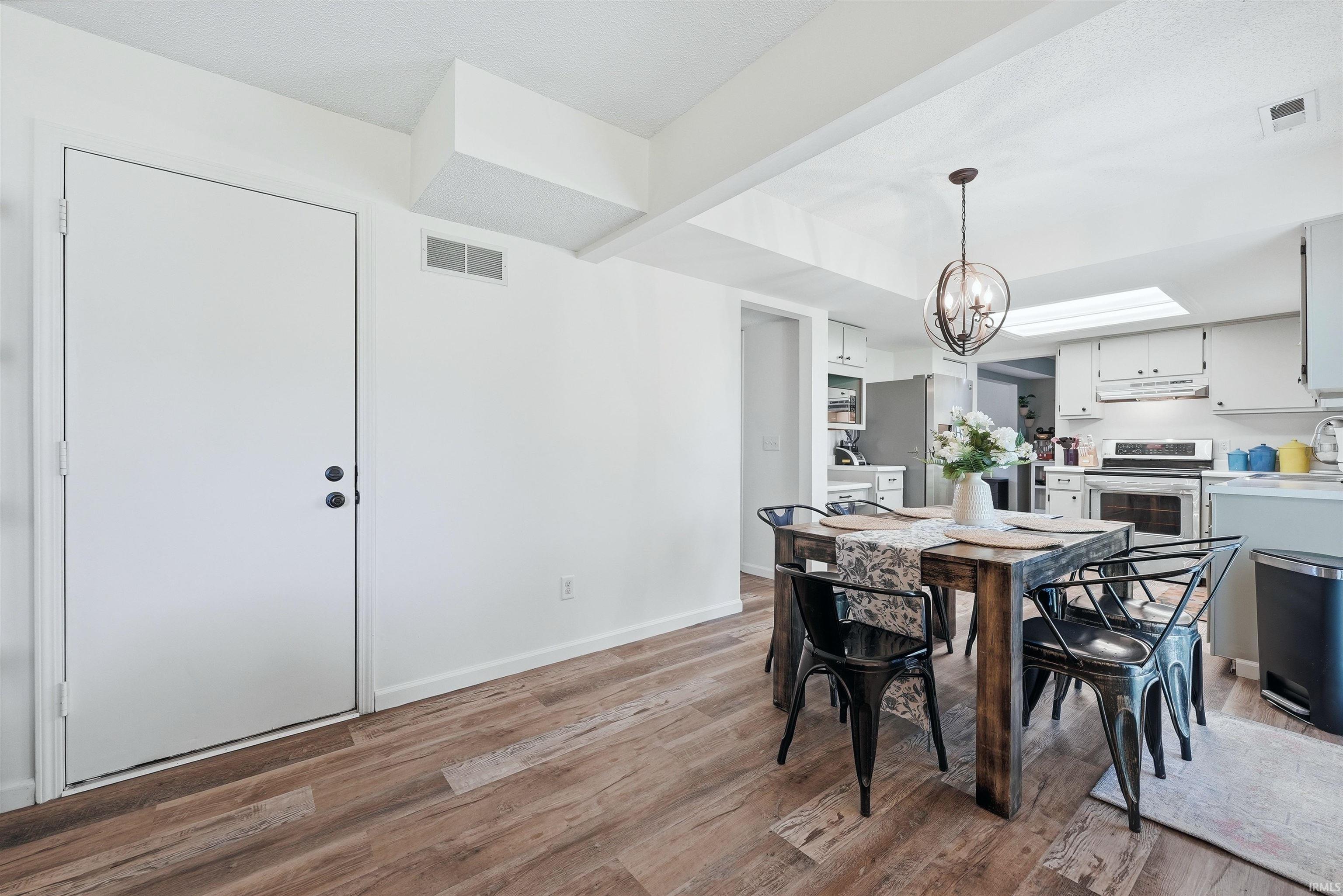 6515 Owl Tree Place Fort Wayne, IN 46825 - Photo 24 of 33