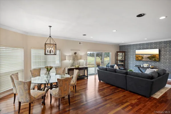 $1,195,000 | 77 Hamlet Drive, Mount Sinai, NY 11766