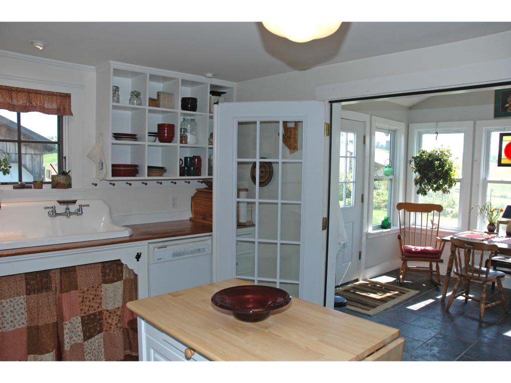 217 Rood Pond Road Williamstown, VT 05679 - Photo 6 of 36