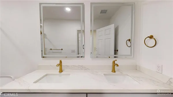 $639,900 | 13960 Almetz Street, Sylmar, CA 91342