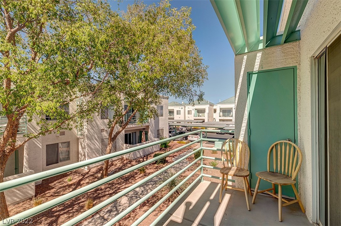 7100 West Pirates Cove Road, Unit 2018 Las Vegas, NV 89145 - Photo 18 of 25