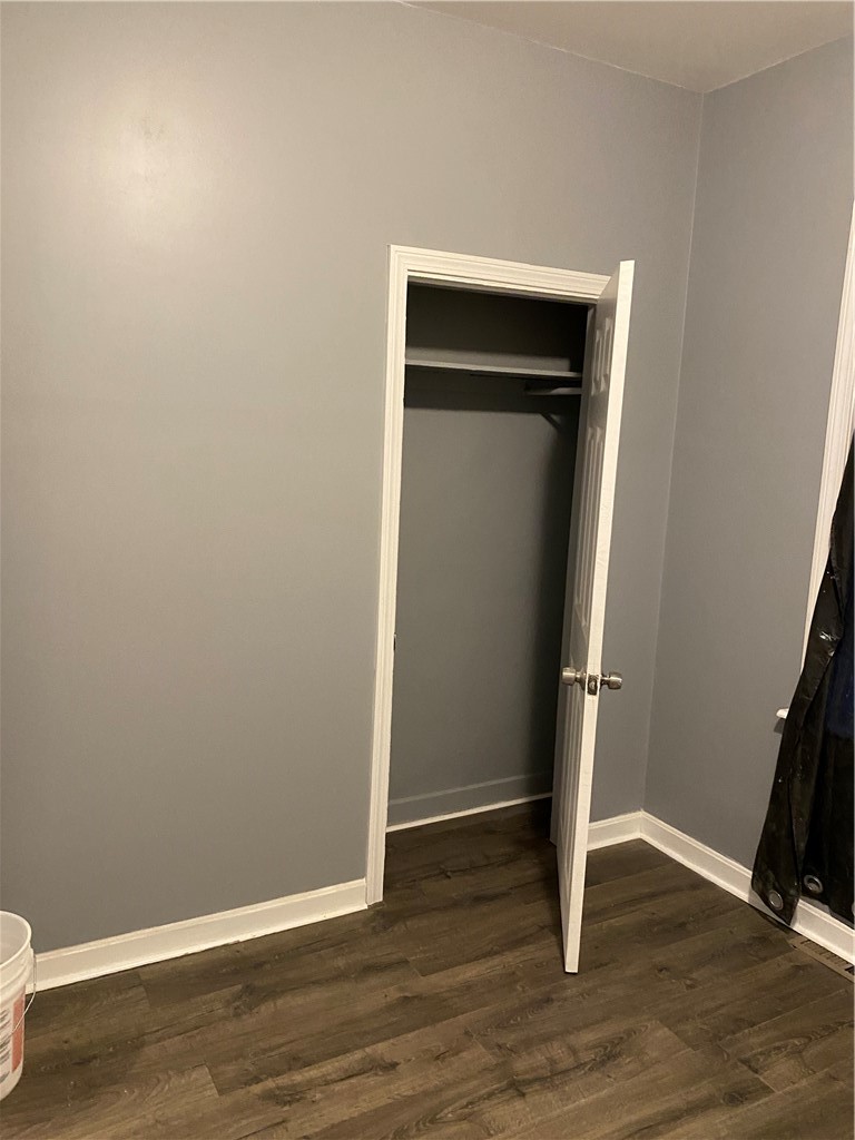 27 Robin Street Providence, RI 02908 - Photo 5 of 9