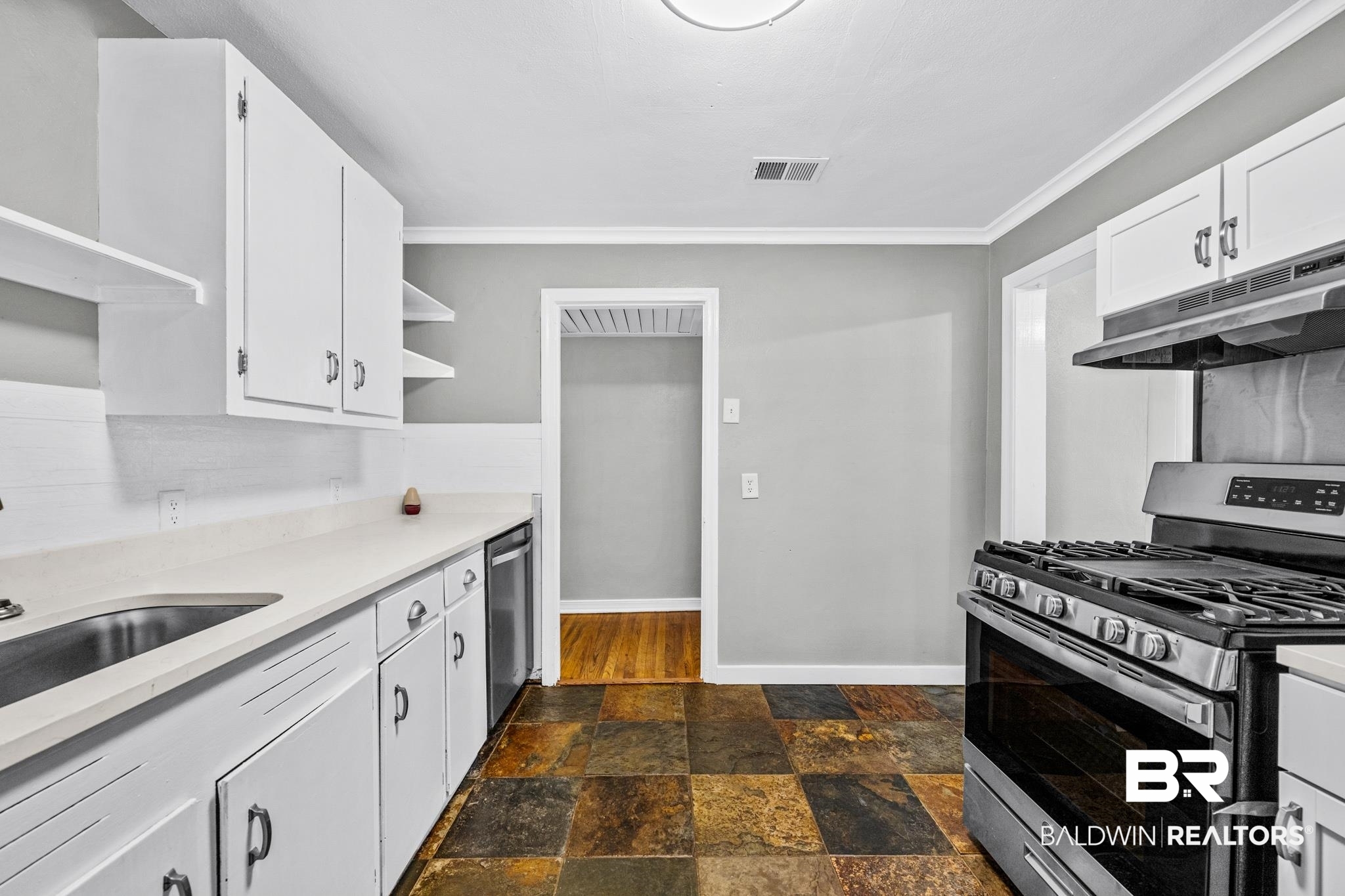 206 Hazel Street Mobile, AL 36607 - Photo 12 of 25