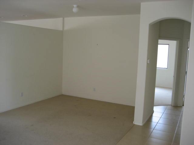 44700 Portabello Road Maricopa, AZ 85139 - Photo 6 of 15 Dining area