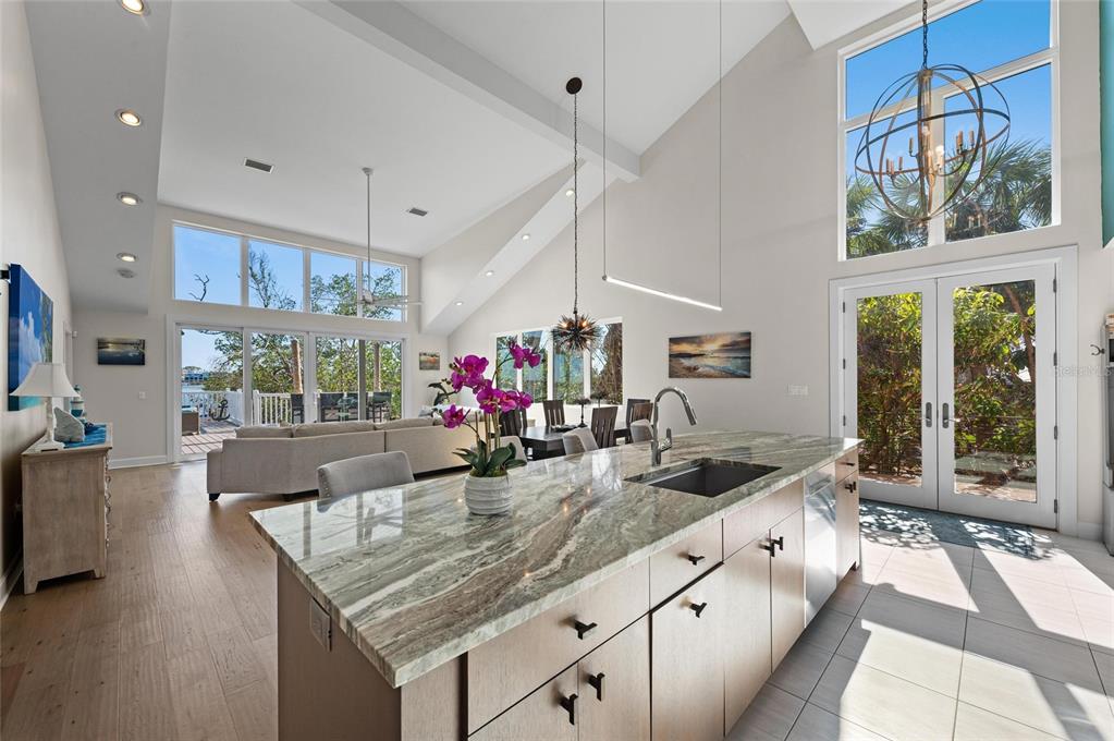 140 North Casey Key Road Nokomis, FL 34275 - Photo 15 of 87