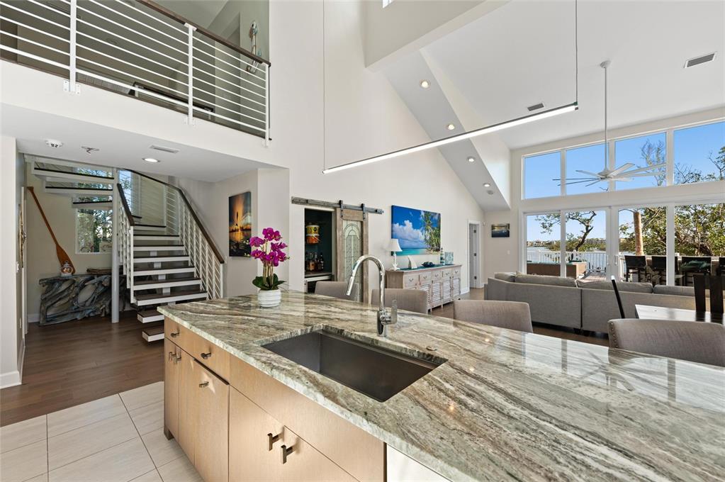 140 North Casey Key Road Nokomis, FL 34275 - Photo 18 of 87