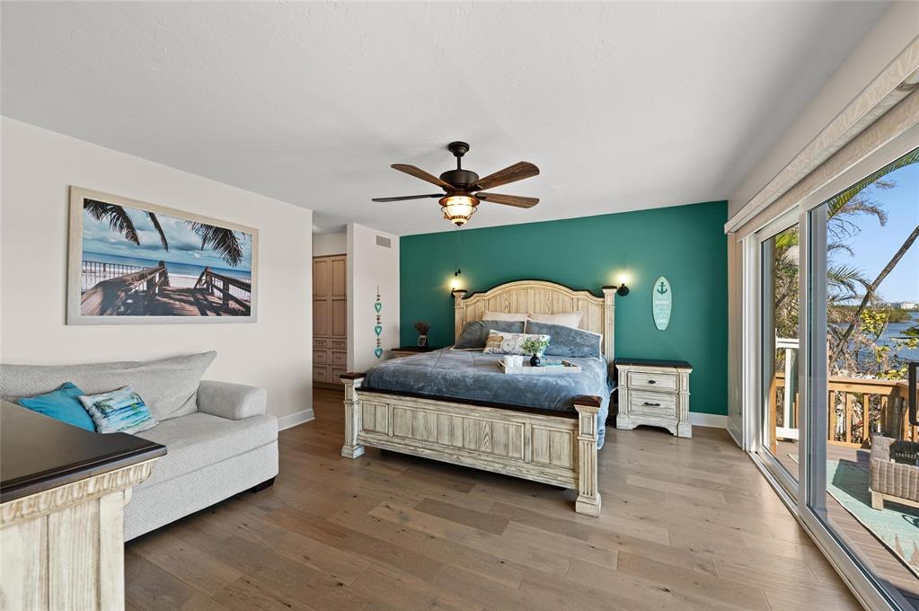 140 North Casey Key Road Nokomis, FL 34275 - Photo 32 of 87