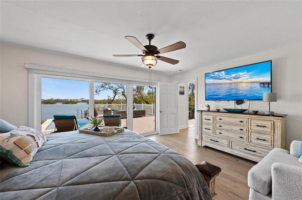 140 North Casey Key Road Nokomis, FL 34275 - Photo 34 of 87