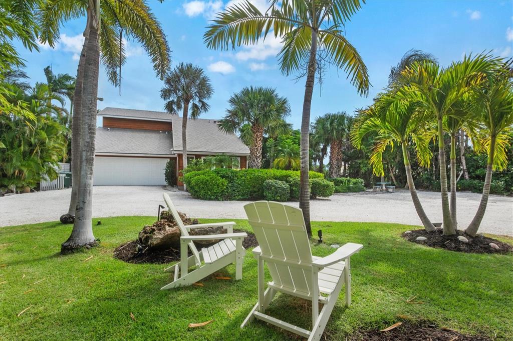 140 North Casey Key Road Nokomis, FL 34275 - Photo 7 of 87