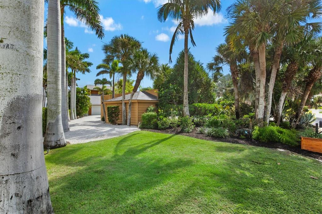 140 North Casey Key Road Nokomis, FL 34275 - Photo 83 of 87