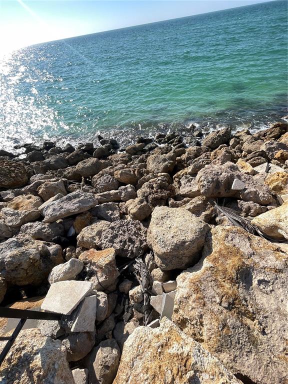 140 North Casey Key Road Osprey, FL 34229 - Photo 90 of 91 a view of a city