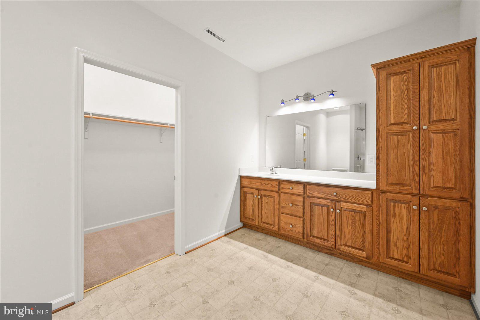 20 Stedtle Avenue Littlestown, PA 17340 - Photo 19 of 43 Primary Bath