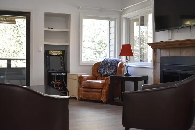 $595,000 | 4112 Bluff Condo Drive, Unit 4112, Sun Valley, ID 83353