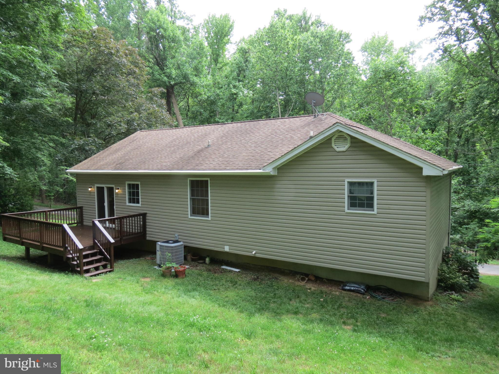 6050 Fir Road St. Leonard, MD 20685 - Photo 23 of 28 Exterior (Rear)