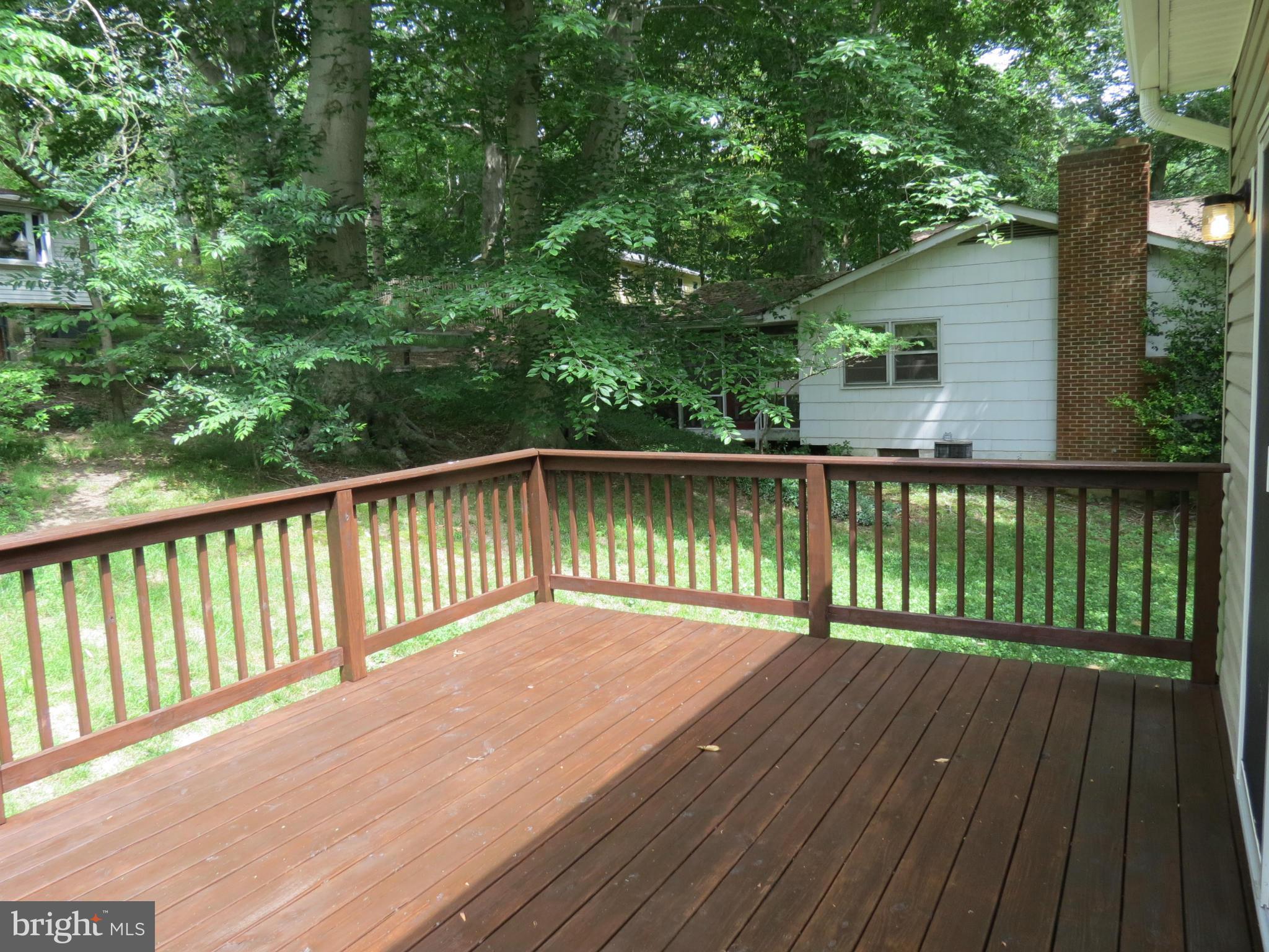 6050 Fir Road St. Leonard, MD 20685 - Photo 4 of 28 Nice Deck