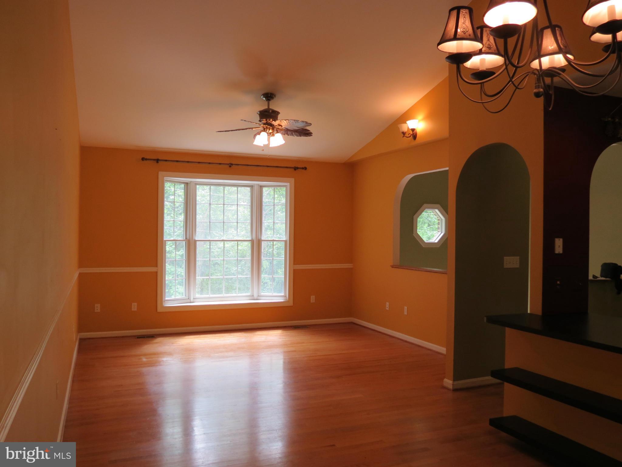 6050 Fir Road St. Leonard, MD 20685 - Photo 6 of 28 Family Room