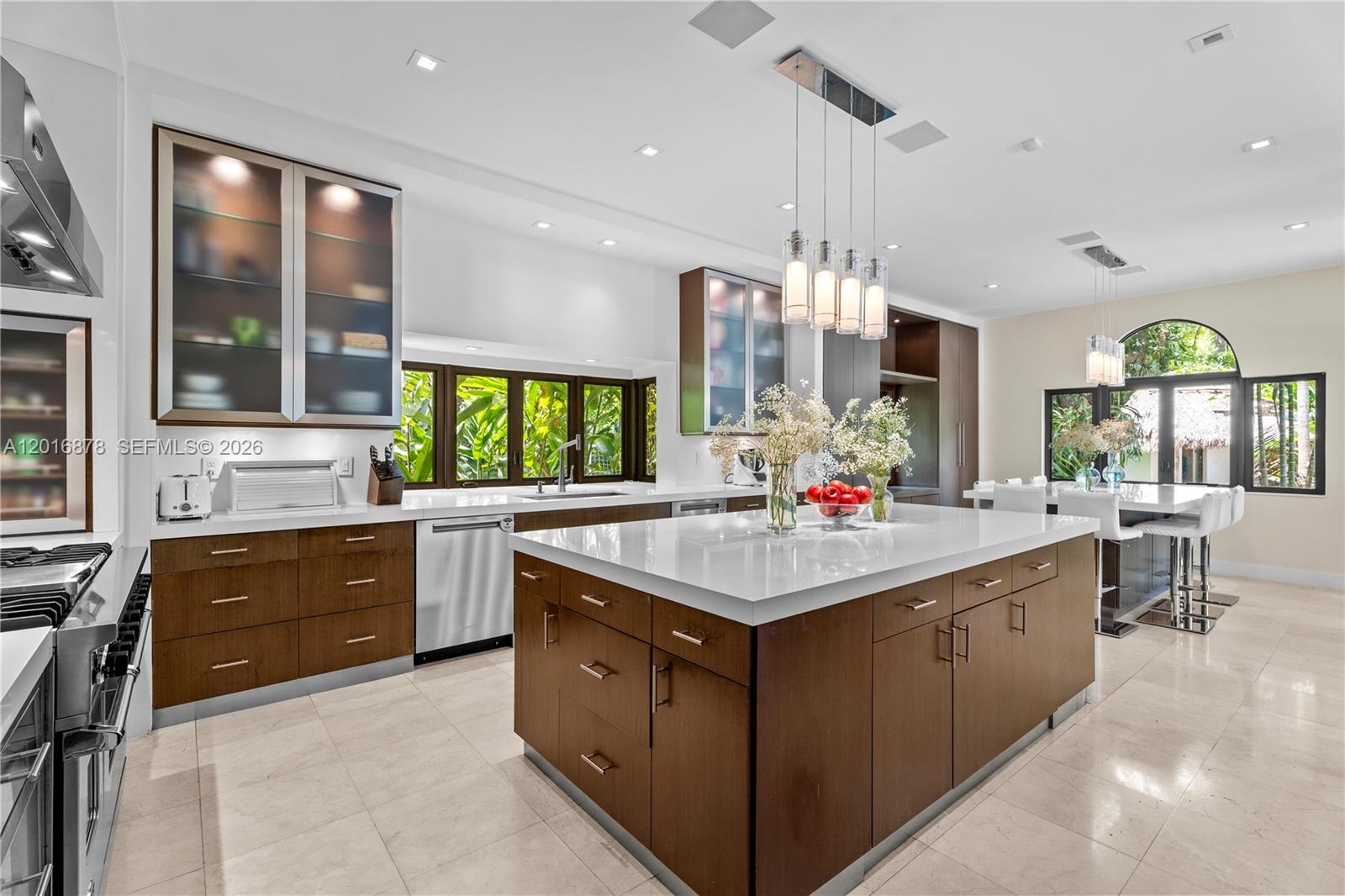 8550 Old Cutler Road Miami, FL 33143 - Photo 8 of 59