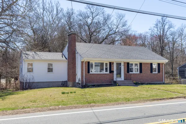 $329,000 | 256 Charter Oak Street, Manchester, CT 06040