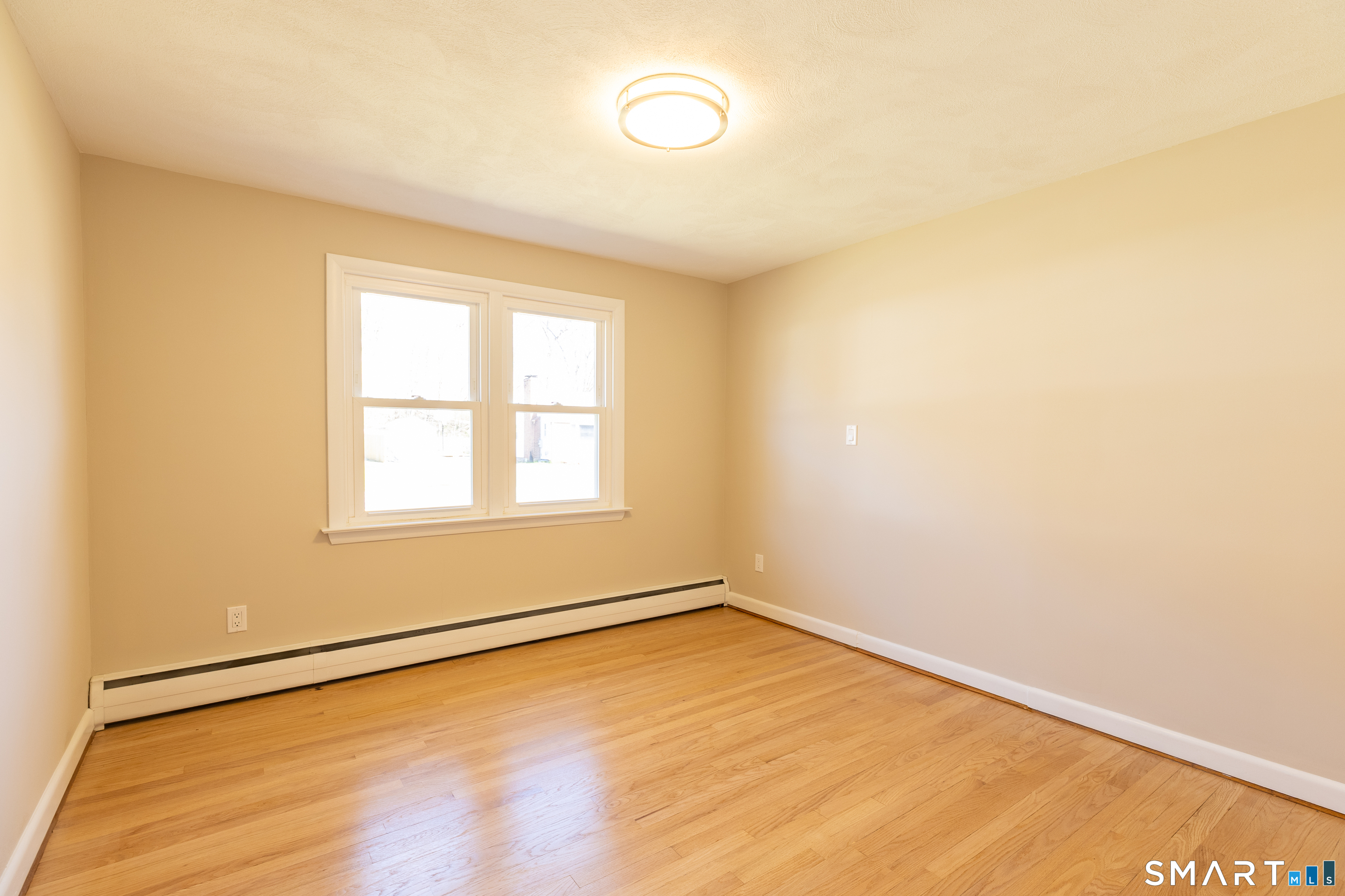 256 Charter Oak Street Manchester, CT 06040 - Photo 15 of 33 Bedroom 4