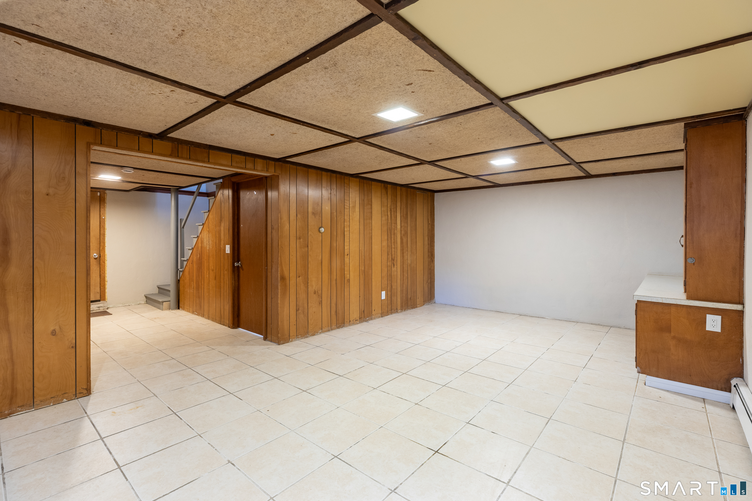 256 Charter Oak Street Manchester, CT 06040 - Photo 20 of 33 Recreation Room Lower Level