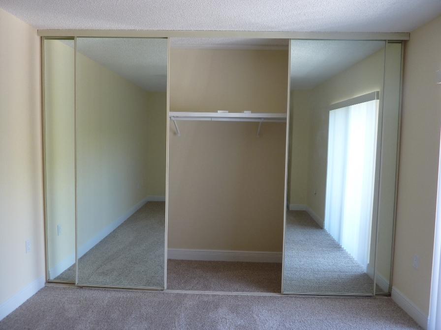 3900 County Line Road, Unit 8C Jupiter, FL 33469 - Photo 15 of 21 2nd Bedroom closet