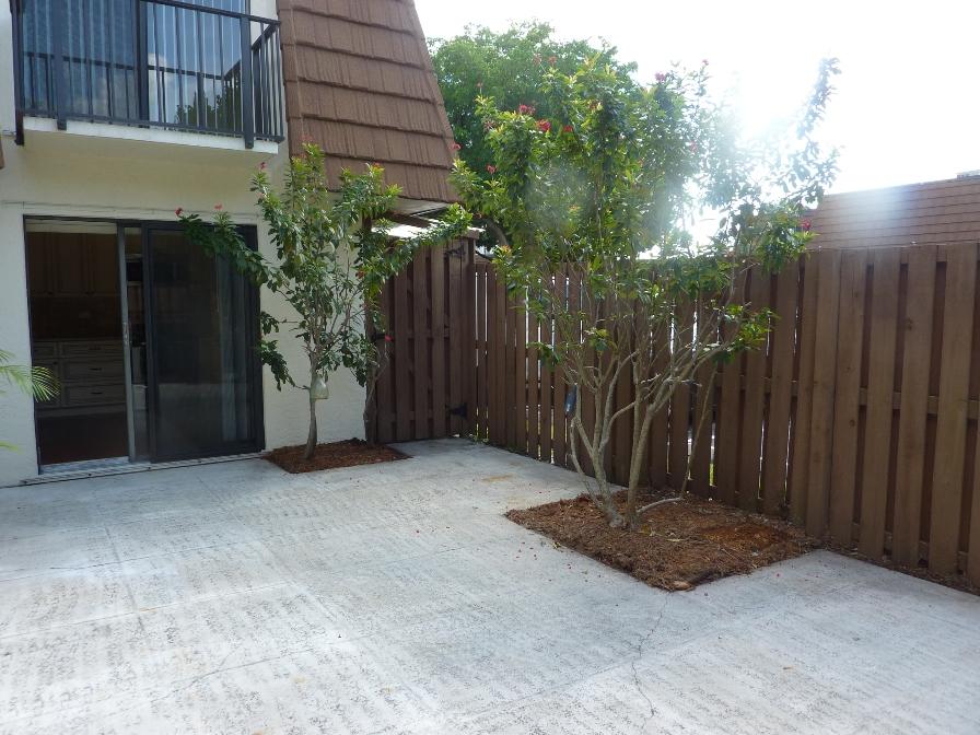 3900 County Line Road, Unit 8C Jupiter, FL 33469 - Photo 18 of 21 Enjoy the Fresh Air