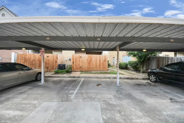 $159,990 | 3600 Jeanetta Street, Unit 1804, Houston, TX 77063