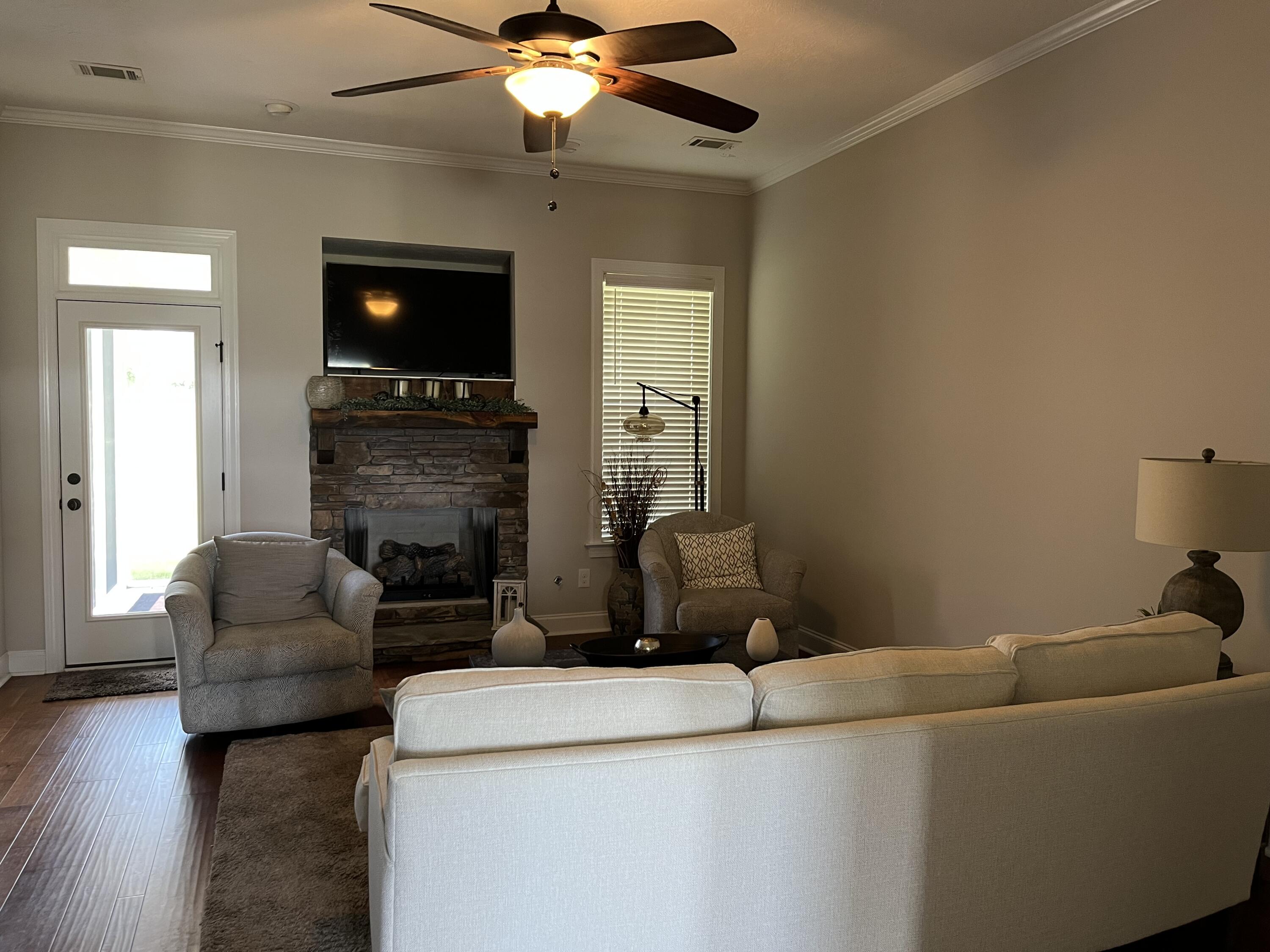 1079 Millbrook Way Thomson, GA 30824 - Photo 5 of 29 Great Room