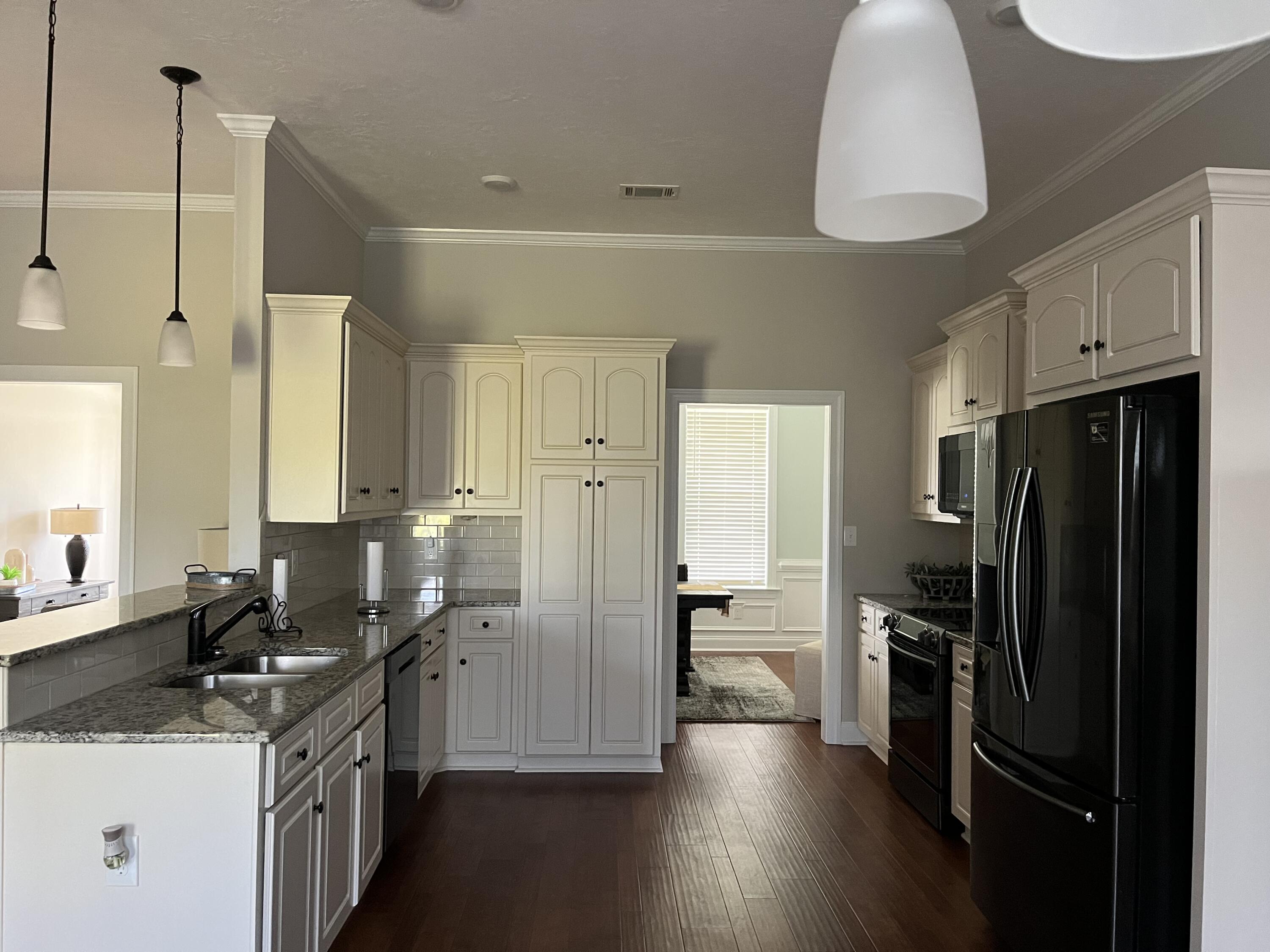 1079 Millbrook Way Thomson, GA 30824 - Photo 8 of 29 Kitchen