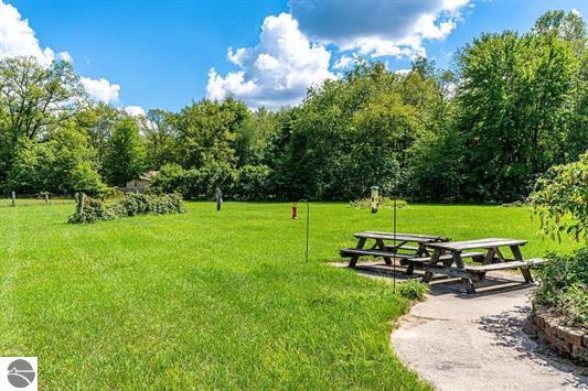 3175 Strand Road Muskegon, MI 49445 - Photo 25 of 59