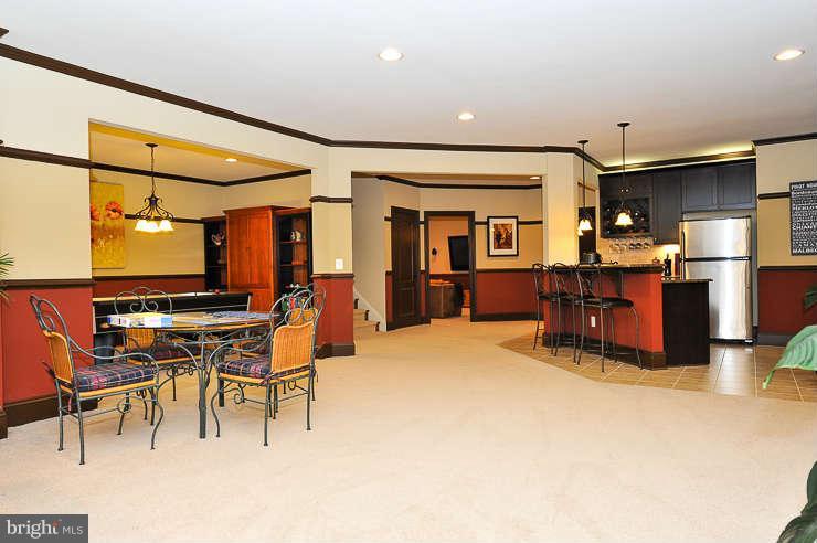 9322 Castle Hill Road Springfield, VA 22153 - Photo 22 of 30 Basement