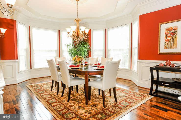 9322 Castle Hill Road Springfield, VA 22153 - Photo 6 of 30 Dining Room